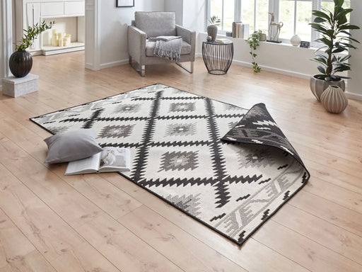 RugsDirect Online Modern Twin Supreme 103429 Malibu Black Cream Rug - Woven Rugs