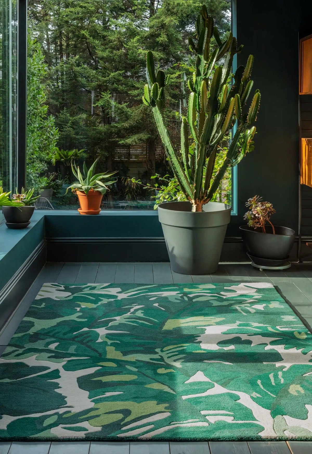 Green Matrix Rug Matrix MAX73 Palm Green — Woven Rugs