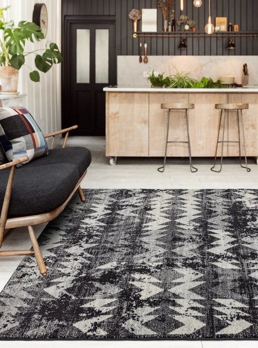 Asiatic Rugs Nova NV28 Chevron Black - Woven Rugs